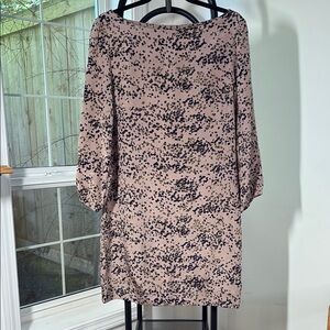 Amour Vert 100% Silk Shift Dress